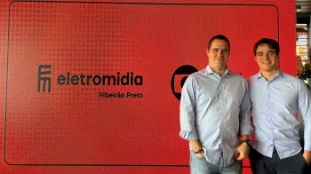 Estrat�gia de amplia��o de m�dia do conglomerado pelo interior paulista: Andr� Coutinho Nogueira, co-presidente do Grupo EP, e Pedro Coutinho Nogueira, coordenador de Novos Neg�cios do Grupo EP, em evento para lan�amento da Eletromidia Ribeir�o Preto - Cr�dito: Divulga��o