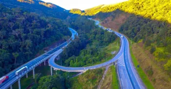 Trecho da rodovia R�gis Bittencourt, que liga S�o Paulo a Curitiba. Divulga��o/Arteris