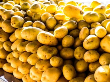 Batata inglesa � um dos itens da cesta b�sica (Foto: Valter Campanato/Ag�ncia Brasil)
