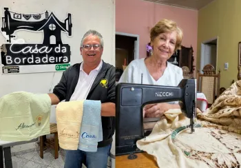 Os artes�os Valdecir da Silva e Nereide Branco Trofino, de Ibitinga (foto: Arquivo pessoal)