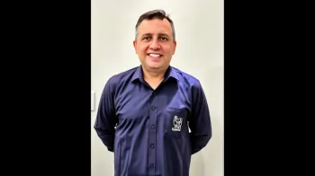 O assistente t�cnico da Suiaves, Maycon Richartz