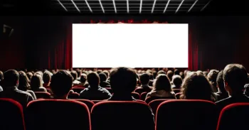 Sala de cinema cheia. Foto: Igoriss/Gettyimages