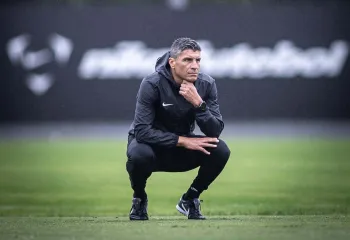 Vasco mostra evolu��o e come�a se adaptar a Pedro Emanuel - Jogada10