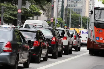 O licenciamento anual est� entre os servi�os mais procurados pelos cidad�os nos canais digitais do Poupatempo, que oferecem praticidade, seguran�a e comodidade.