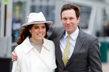 Princesa Eugenie e marido Jack Brooksbank comemoram a chegada da filha (Imagem: Getty Images)