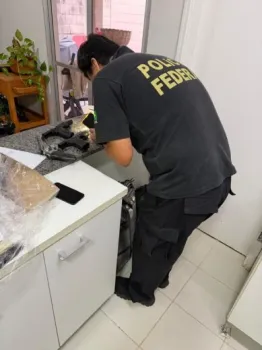 Imagem da opera��o da PF