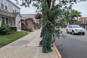 A pol�cia est� tomando medidas dr�sticas para pegar motoristas que enviam mensagens de texto (Imagem: Dunellen Borough Police Department/Facebook)
