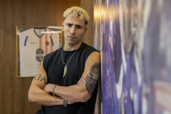 Nacho (Ramiro Martinez) em 'Jogada de risco'. Foto: F�bio Rocha/ Rede Globo/ Divulga��o