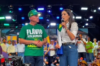 O senador Wellington Fagundes (PL) � candidato ao governo do Estado e a nora dele, a deputada estadual Jana�na Riva (MDB), � candidata ao Senado. Foto: Reprodu��o