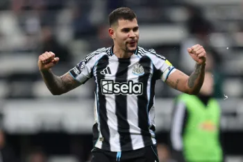 Bruno Guimar�es est� prestes a se juntar ao Arsenal (Imagem: Getty)