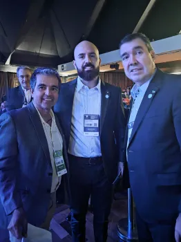 Francisco Medeiros, Artur Falcette e Eduardo Riedel, durante o SIAVS