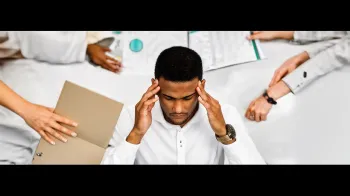 Afastamentos por burnout saltaram de 823 para 7.595 casos em quatro anos, segundo a Previd�ncia Social (Ajustada por IA)