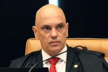 Moraes pede mais tempo e suspende julgamento sobre privatiza��o da Celepar