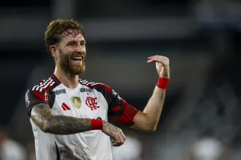 L�o Pereira est� no Flamengo h� seis anos Foto: Guito Moreto