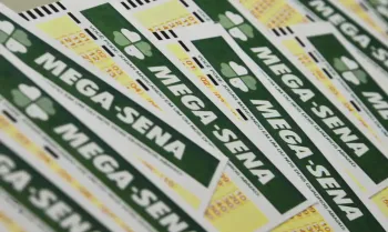 Mega-Sena ser� sorteada em S�o Paulo - Marcello Casal Jr./Ag�ncia Brasil