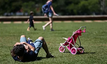 Oito em cada dez brasileiros consideram alta ou muito alta a import�ncia dos pais na vida dos filhos - Arquivo Ag�ncia Brasil