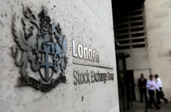Entrada da Bolsa de Londres. Foto de arquivo/REUTERS/Neil Hall