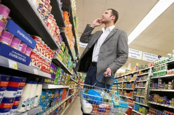 � f�cil esquecer esse h�bito simples que pode economizar at� �78 em compras (Imagem: Getty)