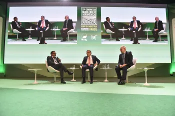 Mesa redonda da edi��o hist�rica de 25 anos do Congresso Brasileiro do Agroneg�cio debate o agro na geopol�tica