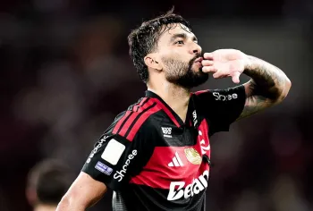 Paquet� retorna, ganha confian�a e surge como op��o para o Flamengo - Jogada10
