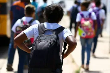 Decreto estabelece visitas domiciliares e encaminhamento ao Conselho Tutelar para combater faltas e abandono escolar em �gua Boa (MT). Foto: Reprodu��o