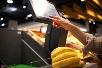 O que n�o fazer no caixa de autoatendimento do mercado Foto: Magnific