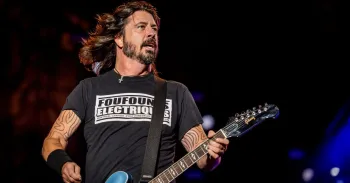 Dave Grohl, vocalista do Foo Fighters, em apresenta��o no Rock in Rio