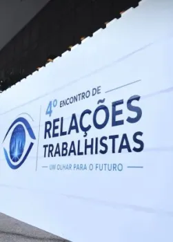 Jur�dico AI discute uso de IA para antecipar riscos trabalhistas em encontro com executivos