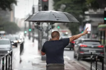 Na capital, as temperaturas ficar�o na casa dos 15 e 26 graus.