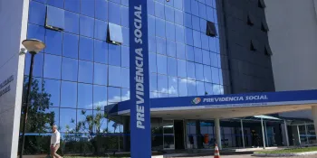 Fachada da sede do INSS em Bras�lia - Fabio Rodrigues-Pozzebom/Ag�ncia Brasil