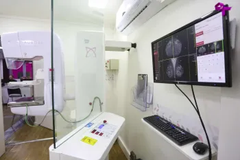 O atendimento das carretas � direcionado a mulheres com idade superior a 35 anos, desde que n�o tenham realizado exame de mamografia nos �ltimos 12 meses