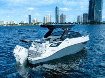 Maior fabricante de barcos da Am�rica Latina chega ao Chipre