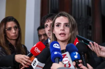 Na grava��o, o homem aparece oferecendo um contrato de R$ 60 milh�es com a prefeitura de S�o Paulo