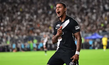 Atacante David, durante Vasco x Mirassol, no s�bado (25) CELSO PUPO/FOTOARENA/ESTAD�O CONTE�DO