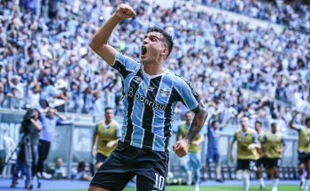 Gr�mio x S�o Paulo Joelmir Scheleski/Enquadrar/Estad�o Conte�do