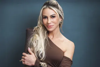 Carolina Lara (Lara Comunica��o)