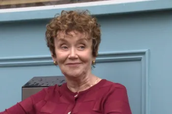F�s de EastEnders s� agora percebem onde viram a atriz que interpreta Rose