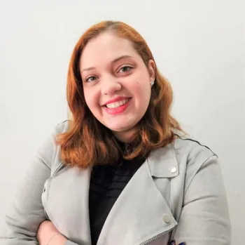 Dra. �gatha Fl�via Machado Otero, advogada especialista em Direito Trabalhista