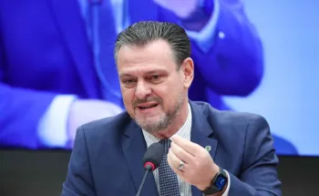 Carlos F�varo / Bruno Spada/C�mara dos Deputados