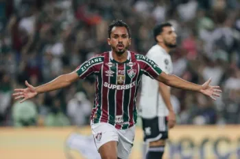 Lima faz o gol da vit�ria do Fluminense em confronto contra o Atl�tico-MG LUCAS MER�ON / FLUMINENSE F.C.