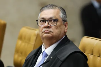 Ministro Fl�vio Dino em sess�o plen�ria do STF (Foto: Ton Molina/STF)