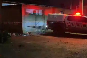 Jovem foi morto no bairro Cohab II. (Foto: Pol�cia Militar)