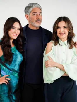 Beatriz Bonemer e os pais, William Bonner e F�tima Bernardes - Reprodu��o / Instagram