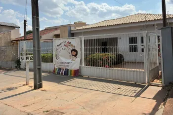 Creche funcionava em uma casa (Foto: Ra�ssa Rojas)