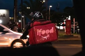 iFood e Rappi ampliam aposta no varejo (Wikimedia)