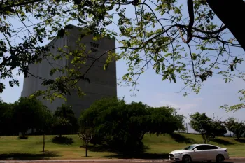 TST: Caixa recorre ao Tribunal por conta de impasse sobre a greve. Foto: Jorge William/Ag�ncia O Globo
