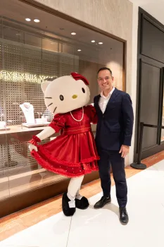 Lan�amento da cole��o Julio Okubo x Hello Kitty no Shopping Iguatemi