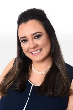 Dra. Elis Nogueira