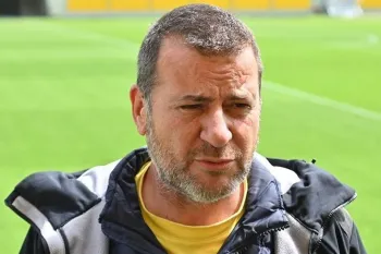 Iliyan Filipov, o proeminente empres�rio b�lgaro e presidente de um clube de futebol da primeira divis�o, foi morto a tiros na cidade de Plovdiv (Imagem: Facebook)