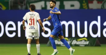 Flaco L�pez em a��o pelo Palmeiras